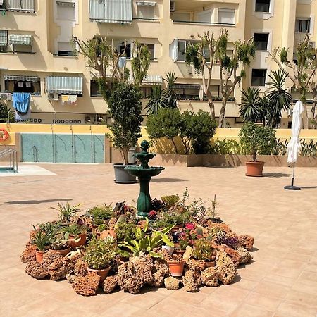 Ver93 - Redstudio Torremolinos Dış mekan fotoğraf
