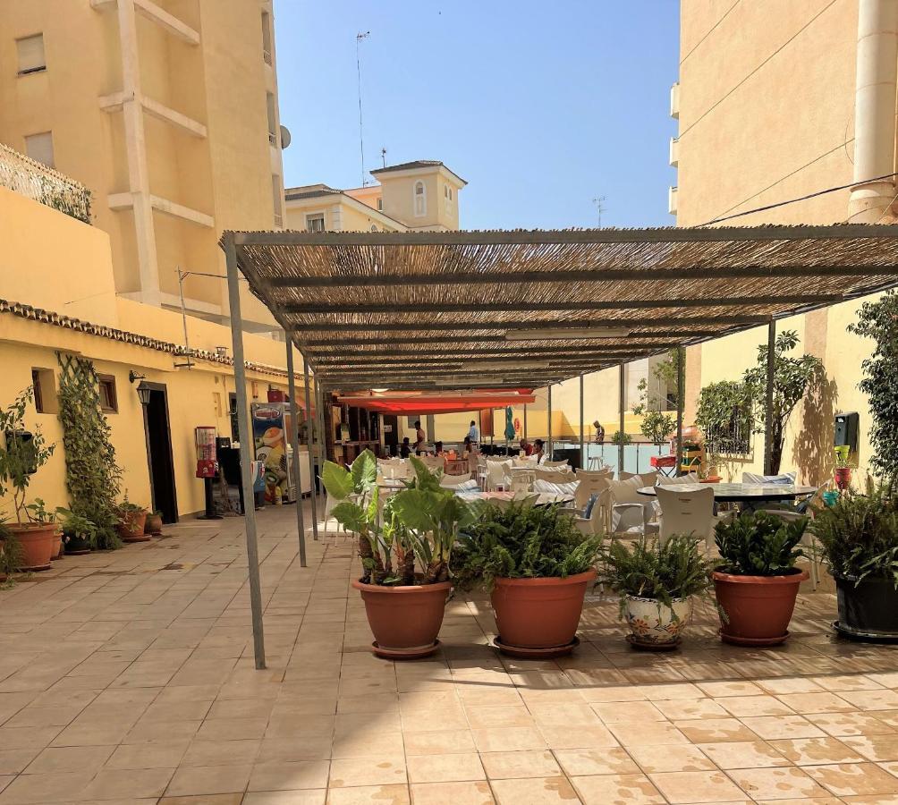 Ver93 - Redstudio Torremolinos Dış mekan fotoğraf