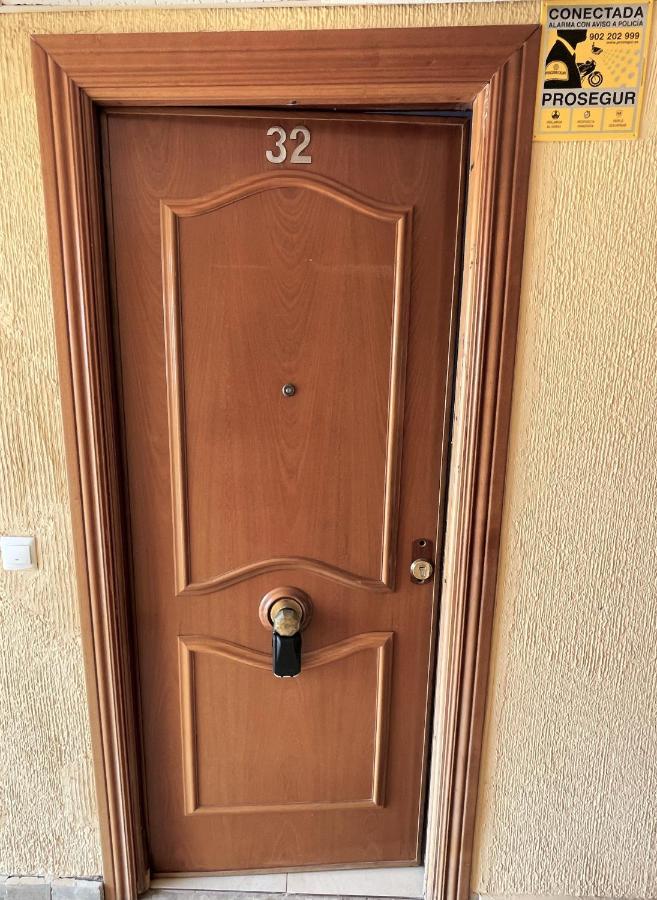 Ver93 - Redstudio Torremolinos Dış mekan fotoğraf